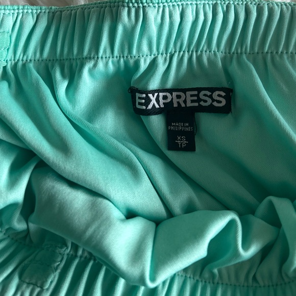 Express / Strapless Dress / Built-In Slip / Stretch Fit / No Slip / XSTP / SM - Picture 7 of 7